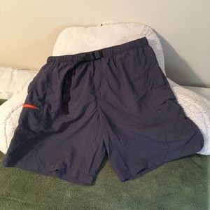 Columbia men’s XXL swim trunks with pockets